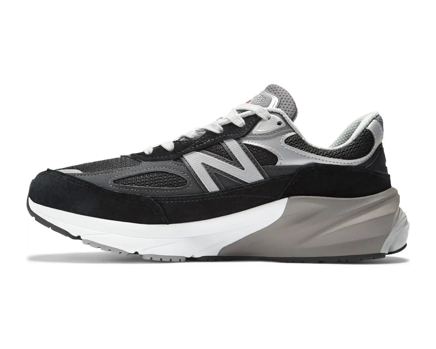 NB Made in USA 990v6 Black