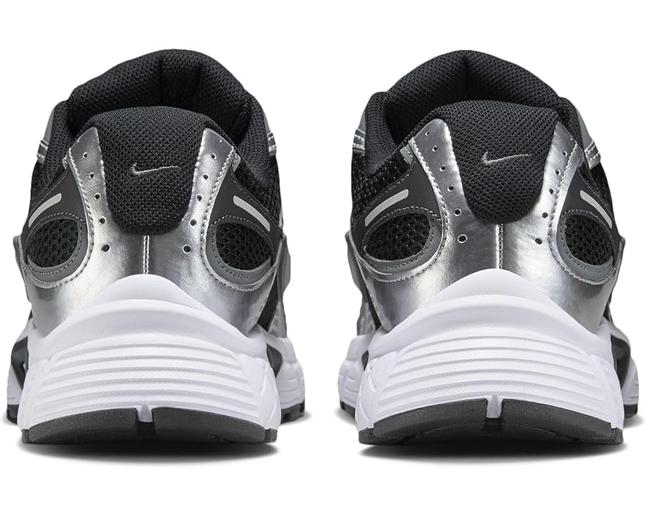 Nike V5 Runner Black & Smoke Grey