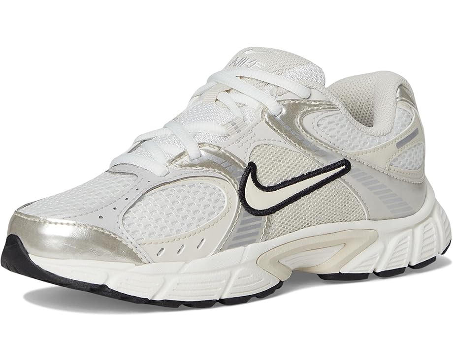 Nike V5 RNR (Big Kid) Summit White