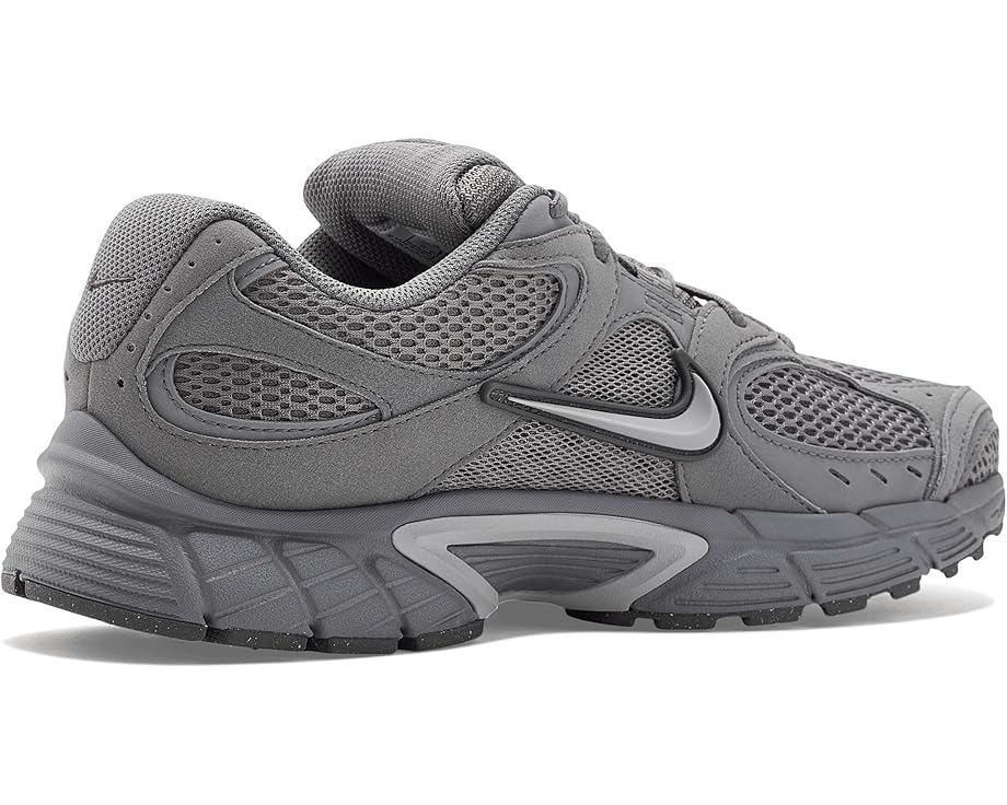 Nike V5 Runner Pencil Point
